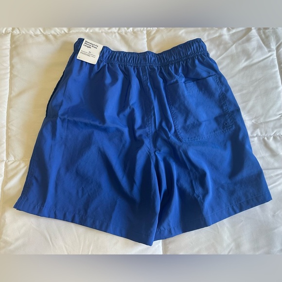 New men’s size small Nike Shorts Standard Fit Above Knee Length - Picture 4 of 6